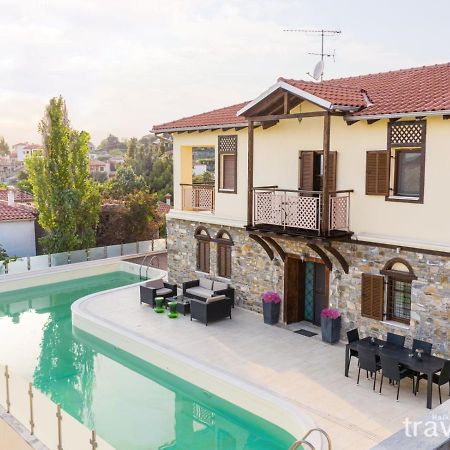 Villa Artemis By Rentalspro - Nikiti Halkidiki Buitenkant foto