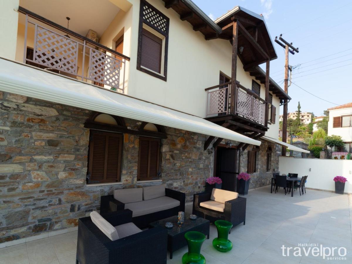 Villa Artemis By Rentalspro - Nikiti Halkidiki Buitenkant foto