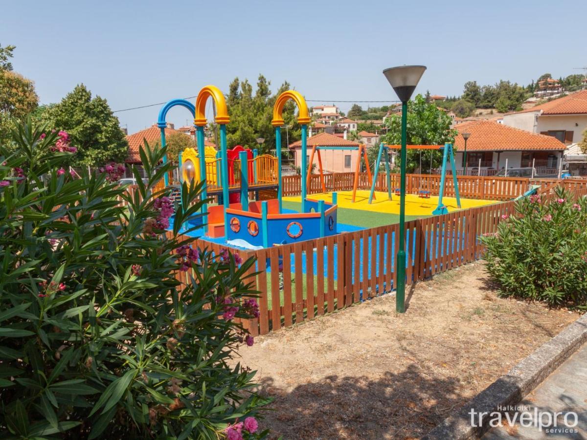 Villa Artemis By Rentalspro - Nikiti Halkidiki Buitenkant foto