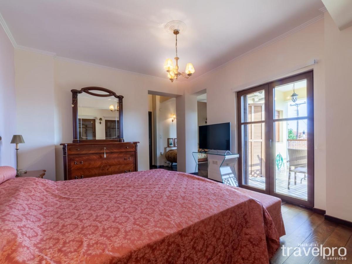 Villa Artemis By Rentalspro - Nikiti Halkidiki Buitenkant foto